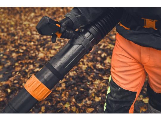 Stihl Accu Bladblazer Stihl BRA 600 B