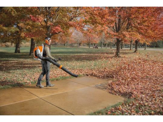 Stihl Accu Bladblazer Stihl BRA 600 B