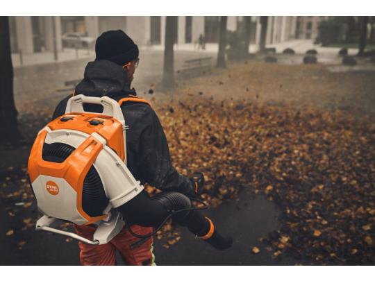 Stihl Accu Bladblazer Stihl BRA 600 B
