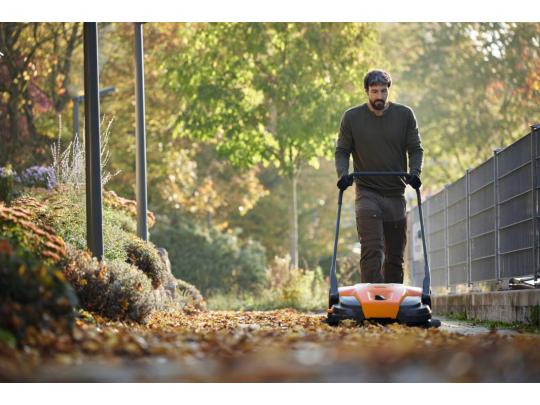Stihl Veegmachine Stihl KG 770