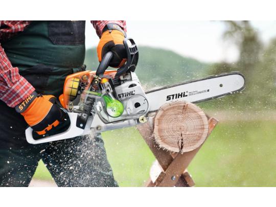 Stihl Kettingzaag Stihl MS 251 - 35 cm 03