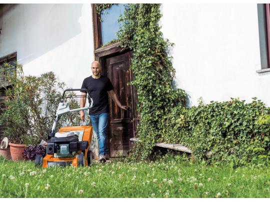 Stihl Grasmaaier Stihl RM 650 V