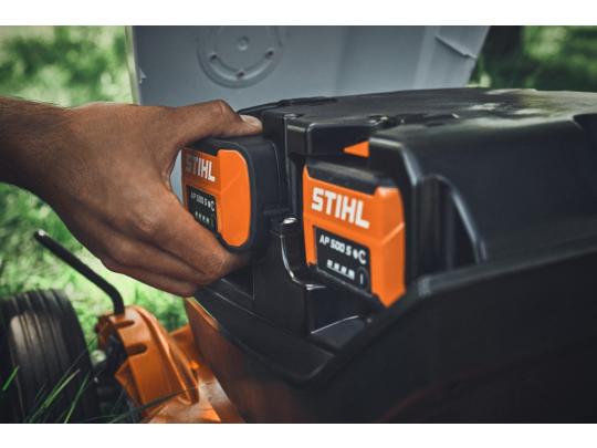Stihl Accu Mulchmaaier Stihl RMA 7 RV